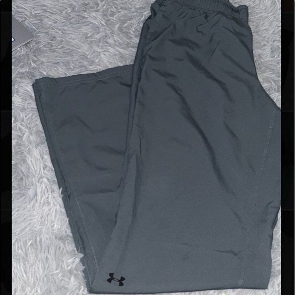 Under Armor Warm Ups. - Picture 1 of 1